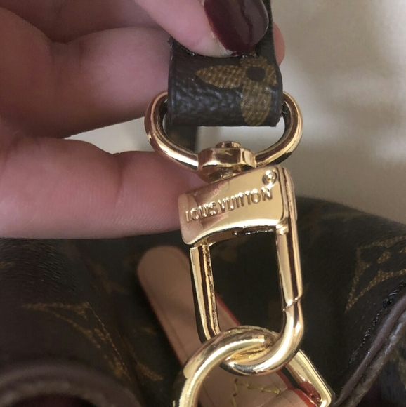 MONOGRAM CANVAS MM - Picture 4 of 8